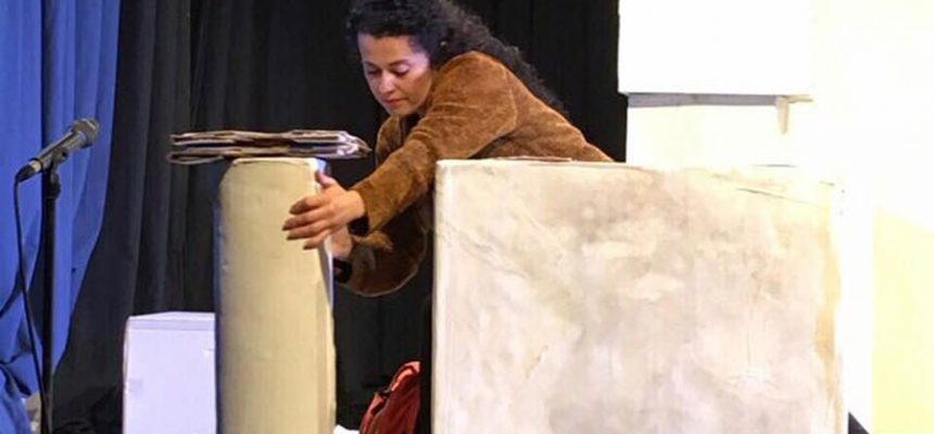 “Το παιδί με την βαλίτσα” από το Σχήμα 7 “Το παιδί με την βαλίτσα” από το Σχήμα 7